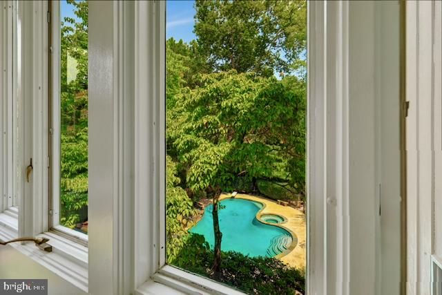 6952 KYLEAKIN CT, Mclean, VA 22101