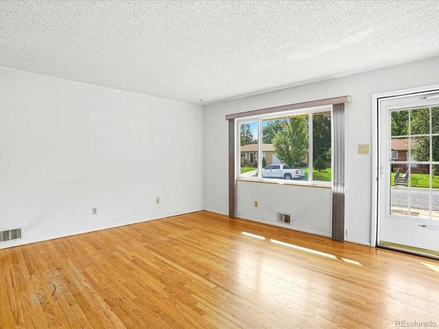10191 W 64th Ave, Arvada, CO 80004
