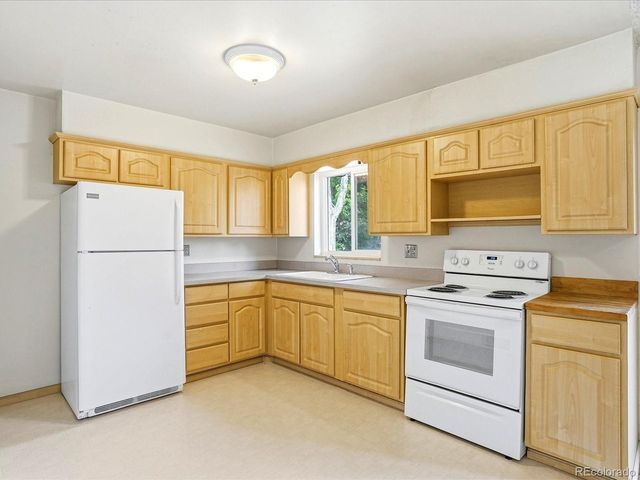 10191 W 64th Ave, Arvada, CO 80004