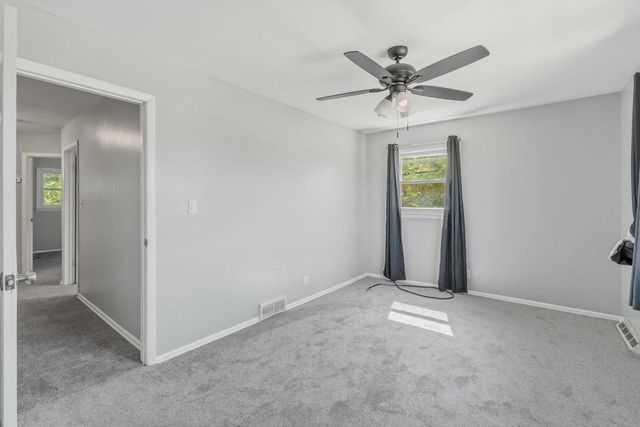 10501 W Silver Spring DRIVE, Milwaukee, WI 53225
