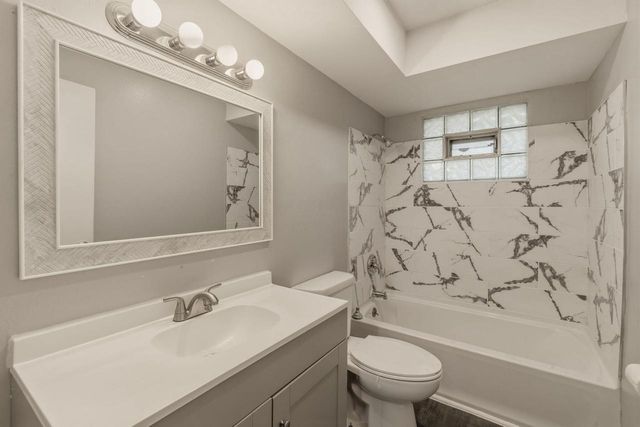 10501 W Silver Spring DRIVE, Milwaukee, WI 53225
