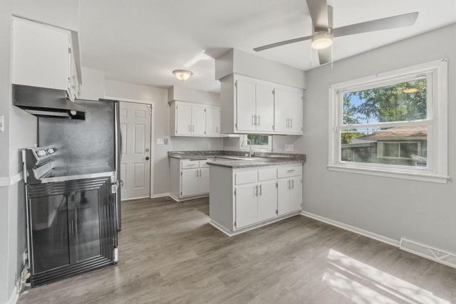 10501 W Silver Spring DRIVE, Milwaukee, WI 53225