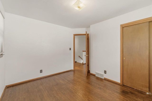 10501 W Silver Spring DRIVE, Milwaukee, WI 53225