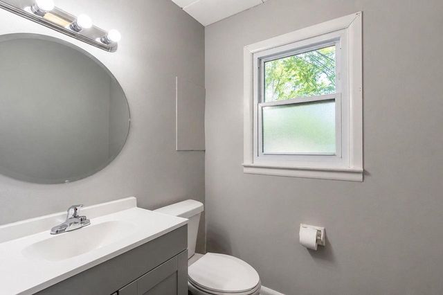 10501 W Silver Spring DRIVE, Milwaukee, WI 53225