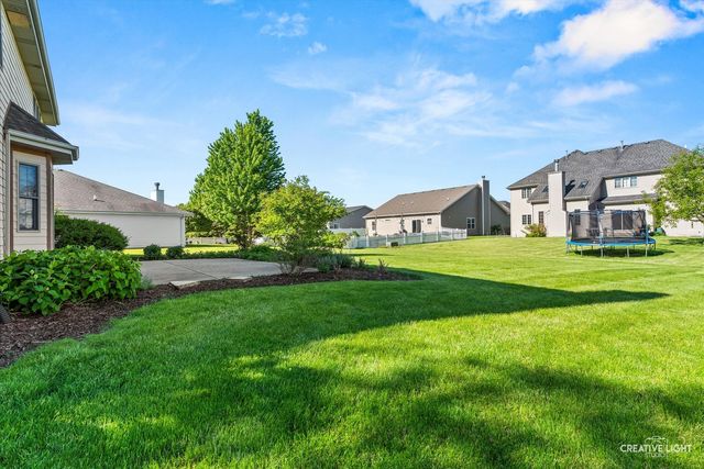 26424 S Ivy Lane, Channahon, IL 60410