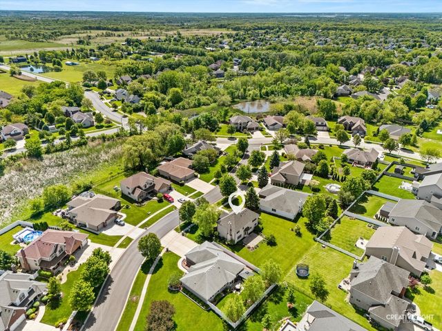 26424 S Ivy Lane, Channahon, IL 60410