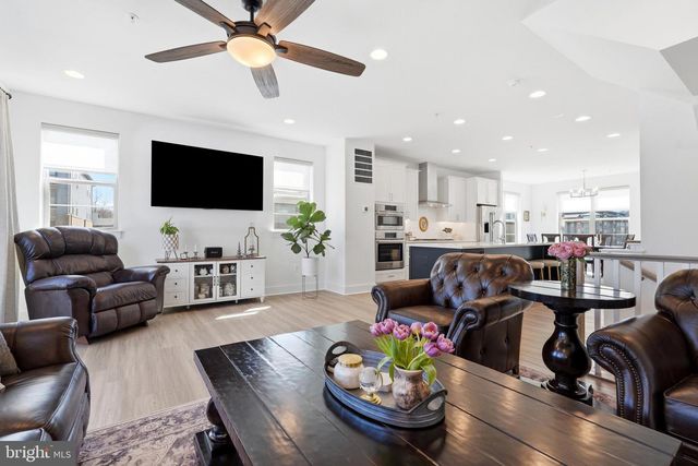 3311 STREAMLET LN, Laurel, MD 20724