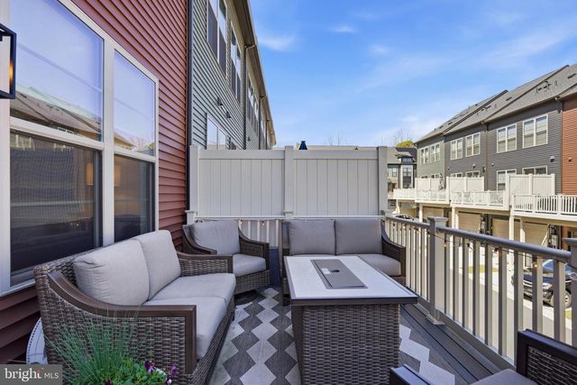 3311 STREAMLET LN, Laurel, MD 20724