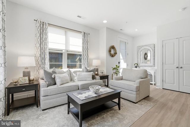 3311 STREAMLET LN, Laurel, MD 20724