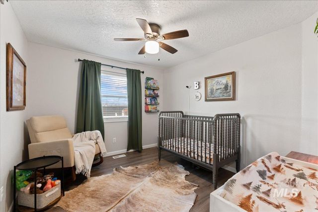 1012 Harmon Way, Middleton, ID 83644