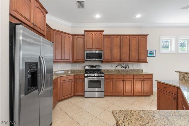 13406 Citrus Creek CT, Fort Myers, FL 33905