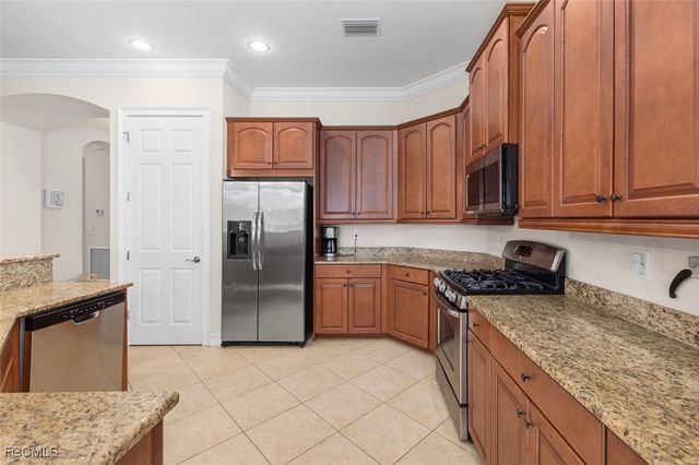 13406 Citrus Creek CT, Fort Myers, FL 33905