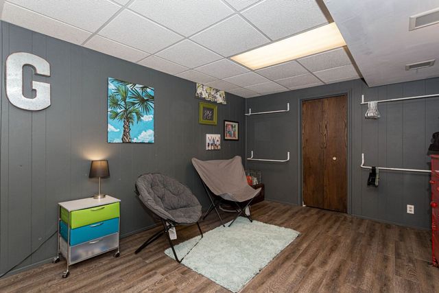 4367 Winston Place, Bettendorf, IA 52722
