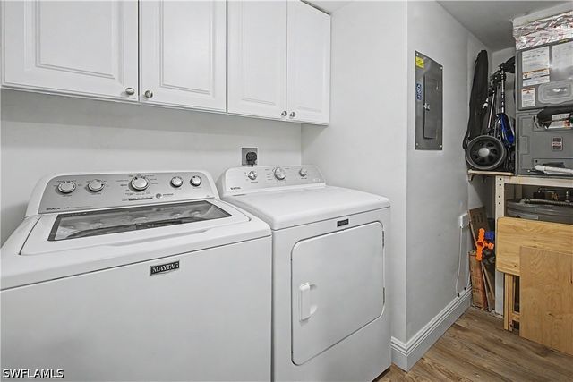 7065 Dennis CIR F103, Naples, FL 34104