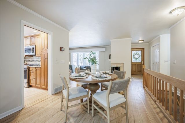 2 Hilltop Drive, Pittsford, NY 14534