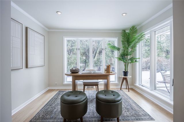 2 Hilltop Drive, Pittsford, NY 14534