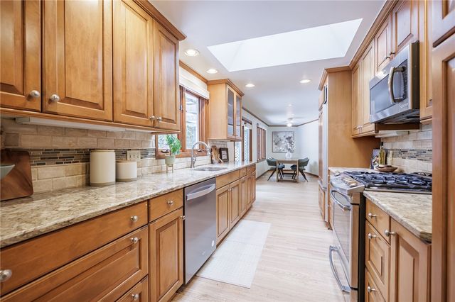 2 Hilltop Drive, Pittsford, NY 14534