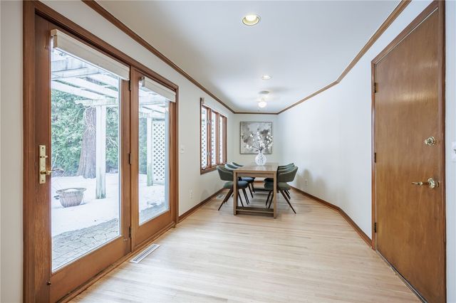 2 Hilltop Drive, Pittsford, NY 14534