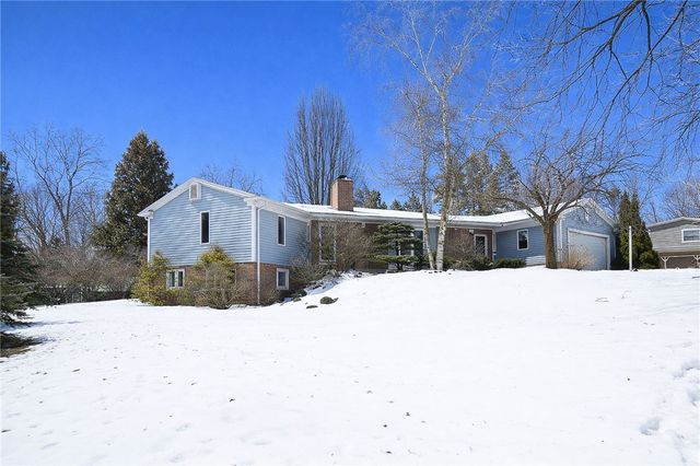 2 Hilltop Drive, Pittsford, NY 14534