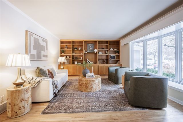 2 Hilltop Drive, Pittsford, NY 14534