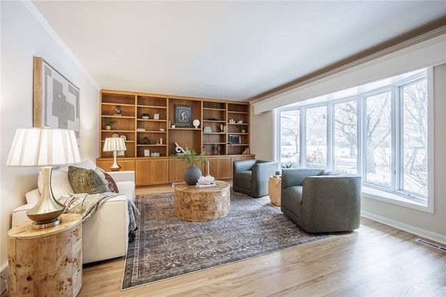 2 Hilltop Drive, Pittsford, NY 14534