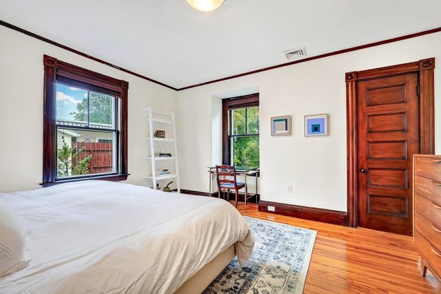 66 Belknap St, Concord, MA 01742
