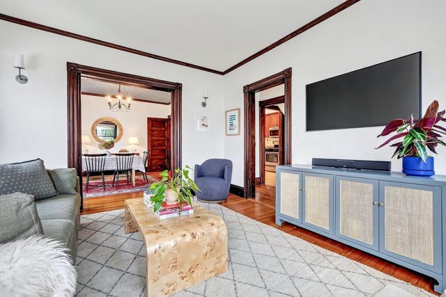 66 Belknap St, Concord, MA 01742
