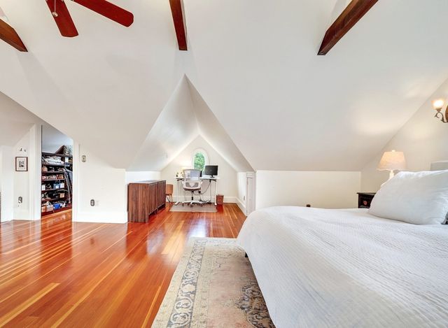 66 Belknap St, Concord, MA 01742