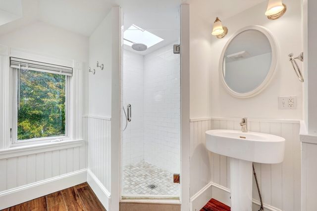 66 Belknap St, Concord, MA 01742