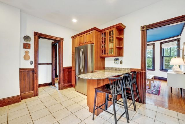 66 Belknap St, Concord, MA 01742