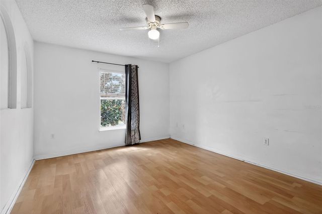 307 PLEASANT GARDENS DRIVE, Apopka, FL 32703