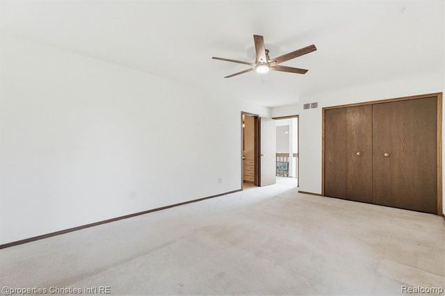 1743 Beechwood Way, Bloomfield Hills, MI 48302