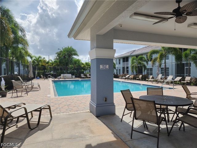 8416 Bernwood Cove LOOP 1612, Fort Myers, FL 33966