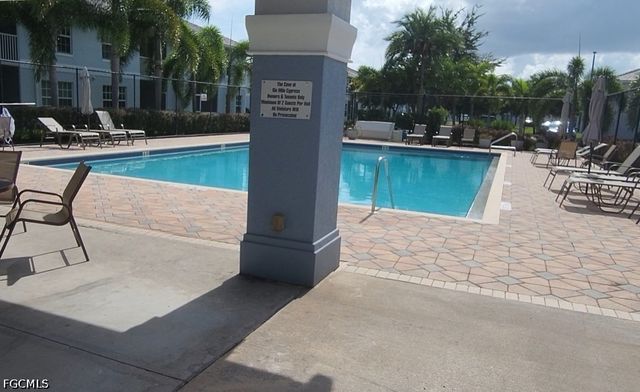 8416 Bernwood Cove LOOP 1612, Fort Myers, FL 33966