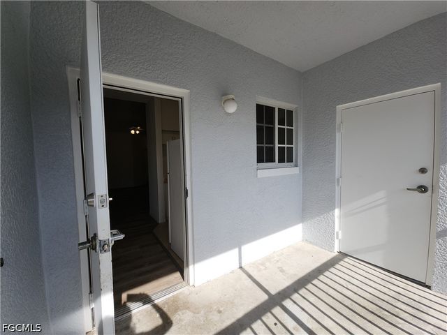 8416 Bernwood Cove LOOP 1612, Fort Myers, FL 33966