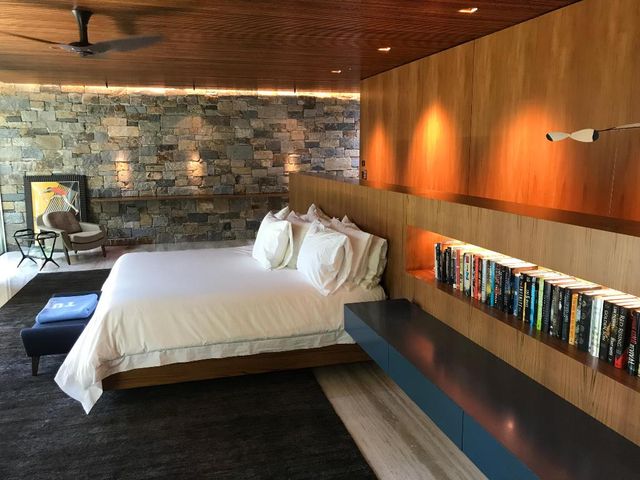 195 Via Marina, Palm Beach, FL 33480