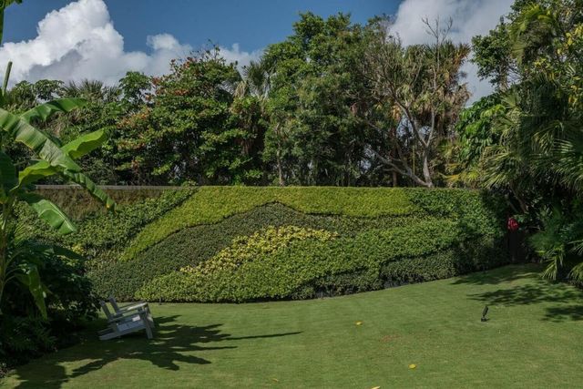 195 Via Marina, Palm Beach, FL 33480