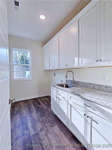 1814 Fordham Drive, Fayetteville, NC 28304