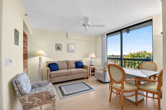 5279 Fountains Drive S 604, Lake Worth, FL 33467