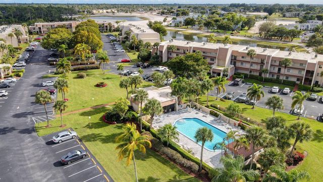 5279 Fountains Drive S 604, Lake Worth, FL 33467