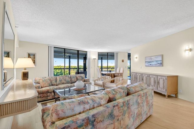 5279 Fountains Drive S 604, Lake Worth, FL 33467