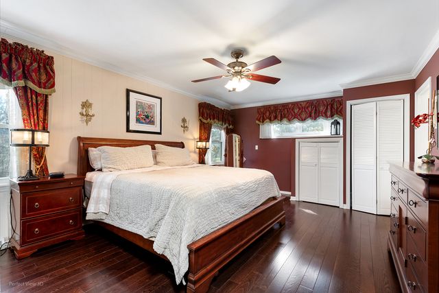 32W050 Cedar Lane, Wayne, IL 60184