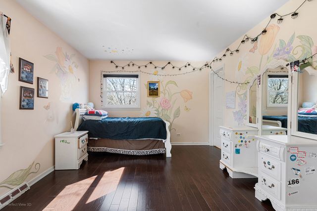 32W050 Cedar Lane, Wayne, IL 60184