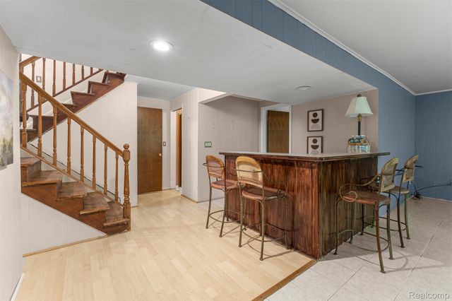 21257 Woodfarm Drive, Farmington Hills, MI 48167