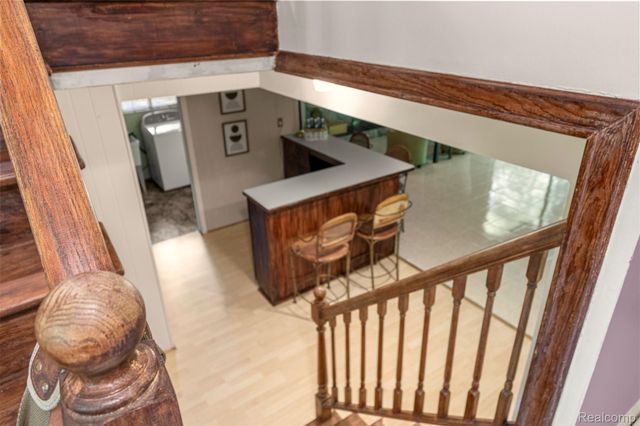 21257 Woodfarm Drive, Farmington Hills, MI 48167