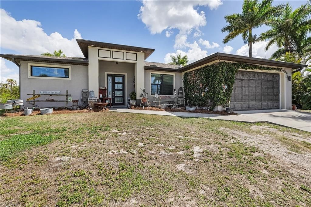 14661 Martin DR, FORT MYERS, FL 33908 — photo 2