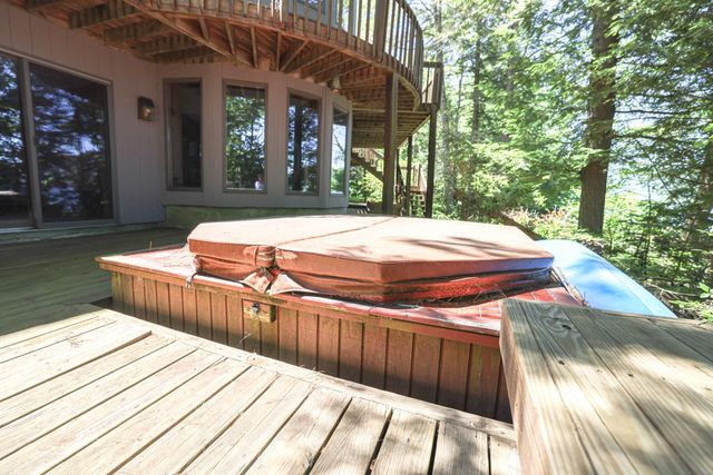 349 Shore Drive No., Bridgewater, NH 03222