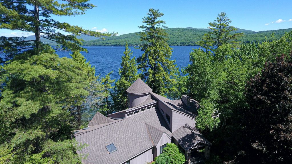 349 Shore Drive No., Bridgewater, NH 03222