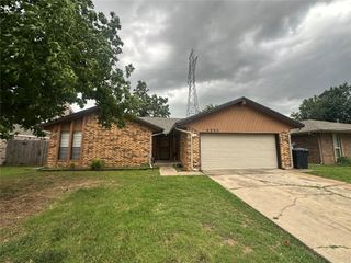 6900 N Elk Canyon Road, Oklahoma City, OK 73162