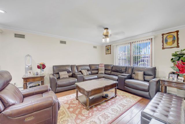 296 Burkhard Avenue, Mineola, NY 11501